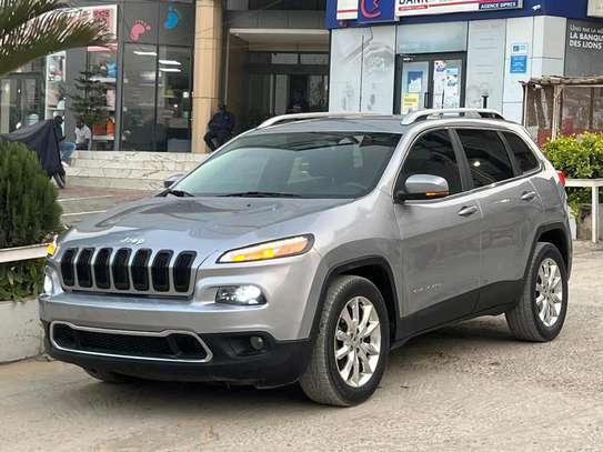 Jeep Cherokee 2015 Gris Automatique SUV image 7