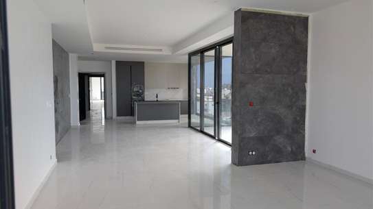 Des appartements F4 (220m2) neufs à louer aux Almadies image 1