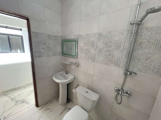 Appartement 2 chambres, Salon, 3 cours, espace familiale image 8