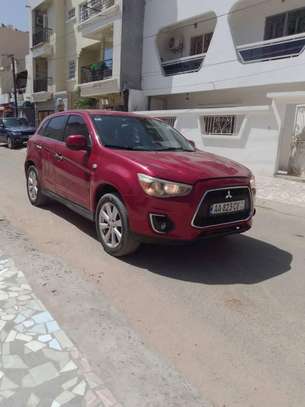 Mitsubishi RVR image 1