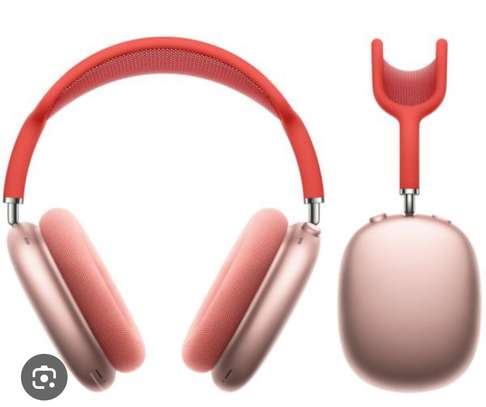 Air Pods Pro Max image 2