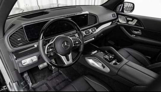 Mercedes Maybach 2021 image 1