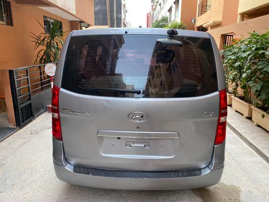 Hyundai starex image 7