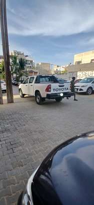 Location toyota hilux image 4
