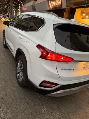 Hyundai Sante Fe 2019 image 7
