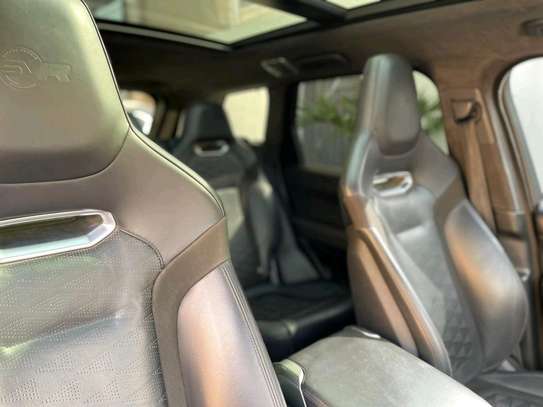 Range Rover image 14
