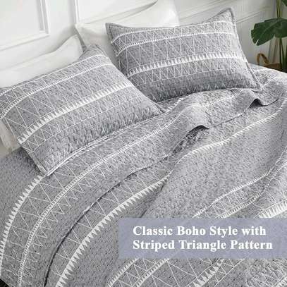 Couette blanche standard légère hypoallergénique image 9