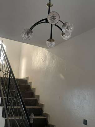 Villa à louer à Saint-Louis NGALLELE image 10