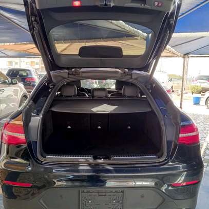 MERCEDES GLC 300 2018 image 9