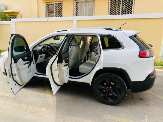 Jeep Cherokee limited 2020 image 3