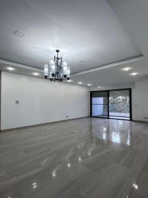 Appartement f4 à louer aux Almadies corniche image 2