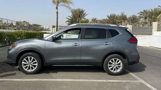 NISSAN ROGUE image 4