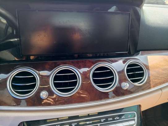 Mercedes e300 2017 image 6