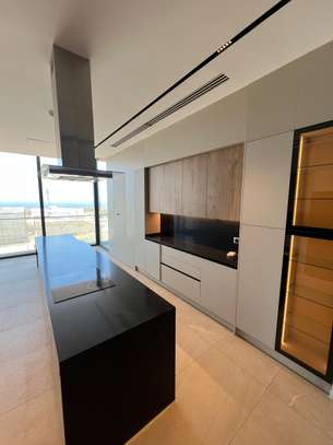 F6 haut standing à louer sur la corniche vue Mer image 12