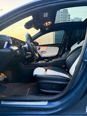 Mercedes Benz A220 4 Matic année 2020 image 4