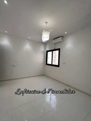 À louer – Appartement F4 neuf aux Mamelles image 7