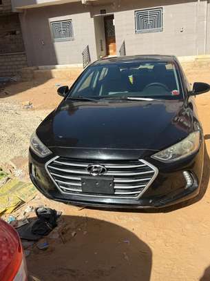 Hyundai Elantra 2017 image 2