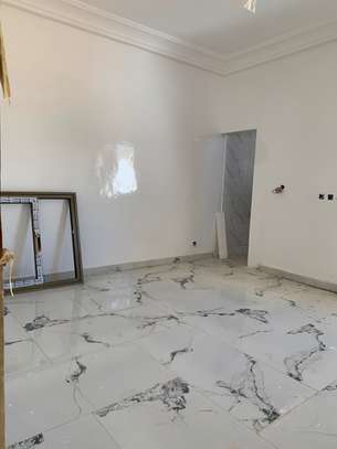 Appartement spacieux aux Mamelles image 13