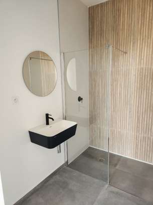 Appartement F4 â louer aux Almadies image 9