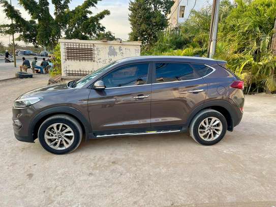Hyundai Tucson 2017 image 2