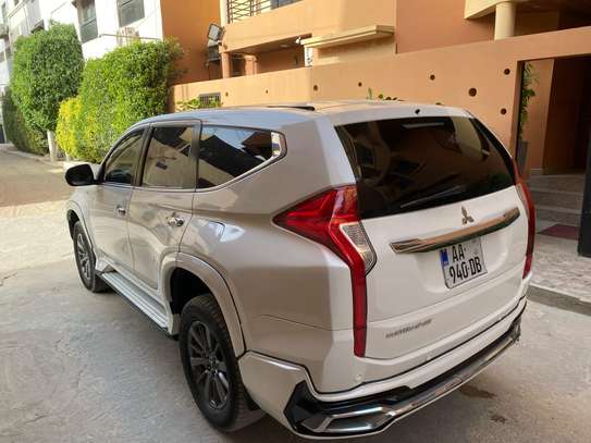 Mitsubishi 2019 montero sport image 6