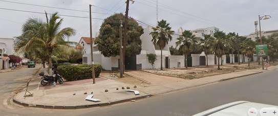 3 VILLAS DE GRAND STANDING R+2 A LOUER image 3