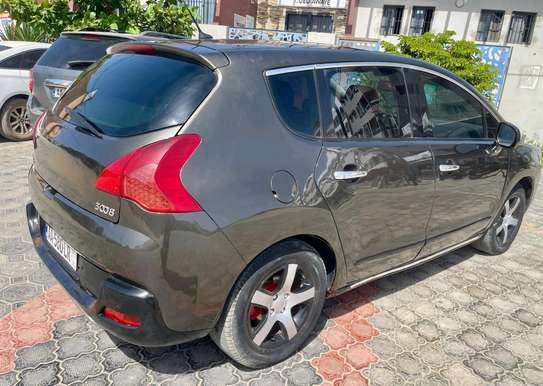 Peugeot 3008 image 4