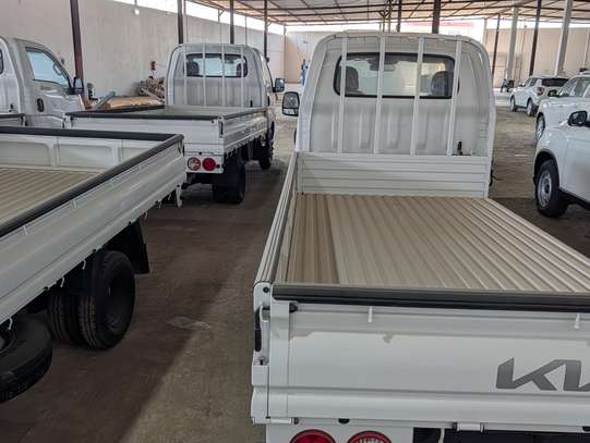 Kia k4000g utilitaire image 5