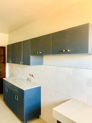 APPARTEMENT F4 À LOUER FENÊTRE MERMOZ image 13