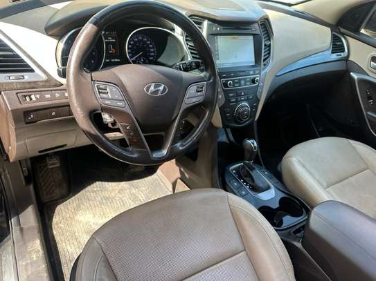 Hyundai santafe 2018 image 5