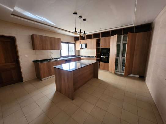 Duplex 3 chambres salon à louer Mermoz image 1