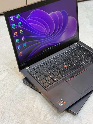 Lenovo Thinkpad X395 image 1