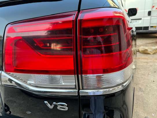 Toyota Land Cruiser 2018 image 4