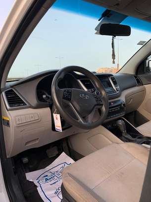 HYUNDAI TUCSON 2016 image 12