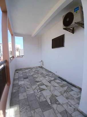 Belle Villa avec piscine a Ngor-Almadies image 5