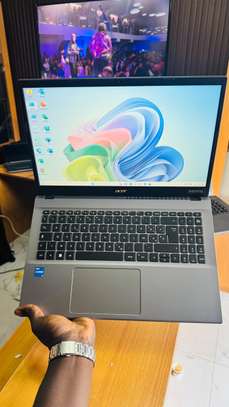 Acer 2023 - Core i5 12e gen - SSD 1To - Ram 16GB image 5