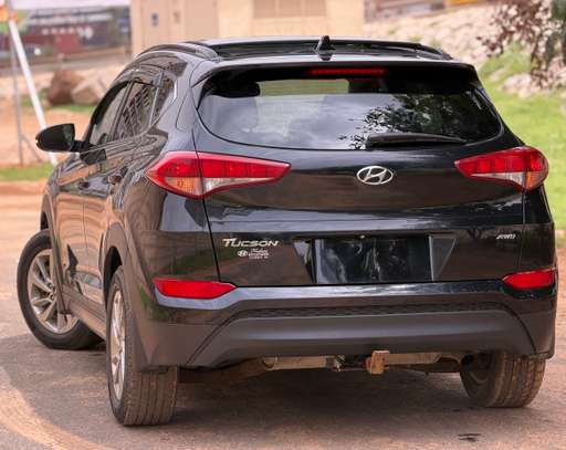 Hyundai Tucson image 5