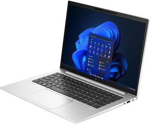 Hp EliteBook 840 G10 Corei7 512Giga ssd Ram16 10Th Gen image 2