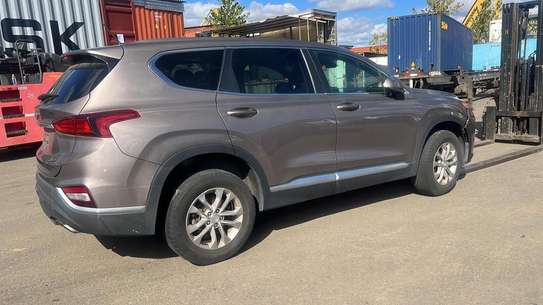 Hyundai Santa Fe 2019 image 4