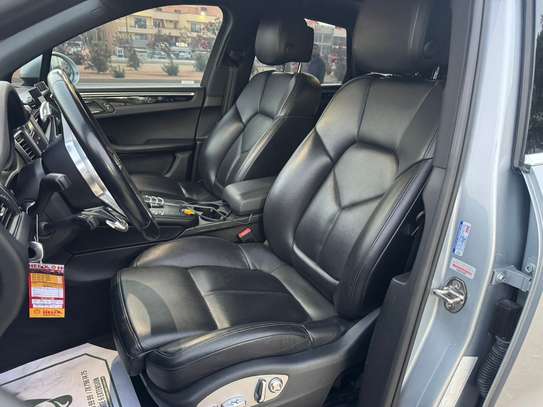 Porsche macan 2018 image 9