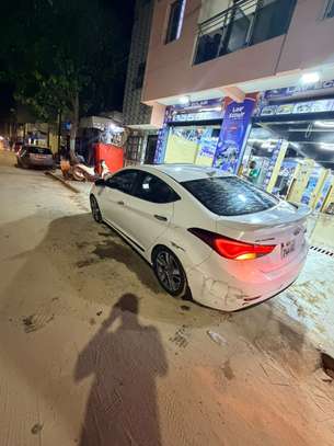 Hyundai Elantra 2015 image 2