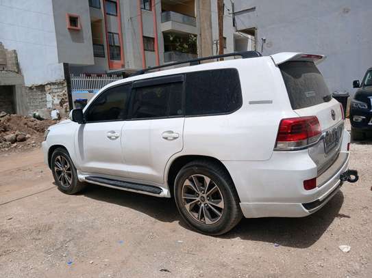 Toyota landcruser essence automatique v6 economie image 14