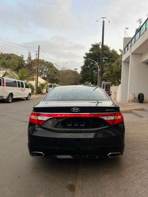 Hyundai Grandeur HG 300 Annee 2016 image 3