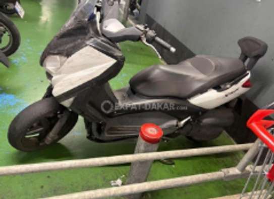 Xmax image 2