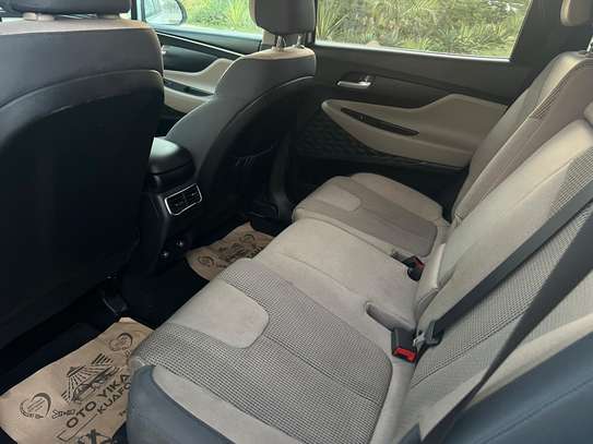 Hyundai Santa Fe 2022 image 5