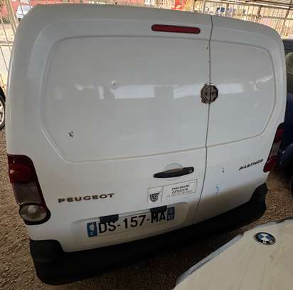 Peugeot Partner image 14