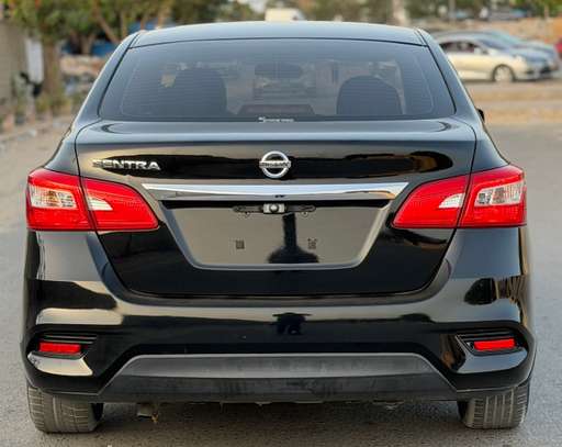 Nissan Sentra 2017 image 6