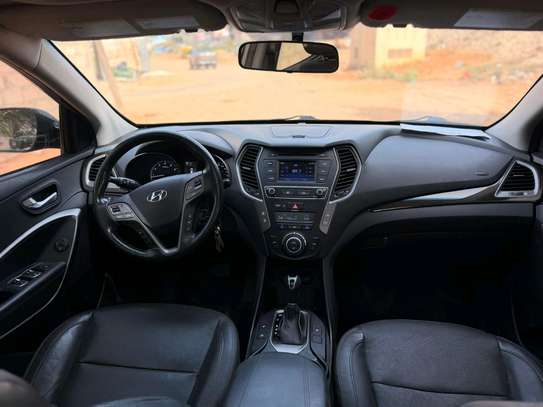 Hyundai Santafe 2018 image 7