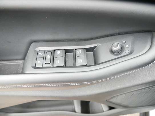 Jeep Grand Cherokee 2023 image 9