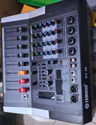 Yamaha - Table Mixage professionnel Amplifié 4 cannaux image 3